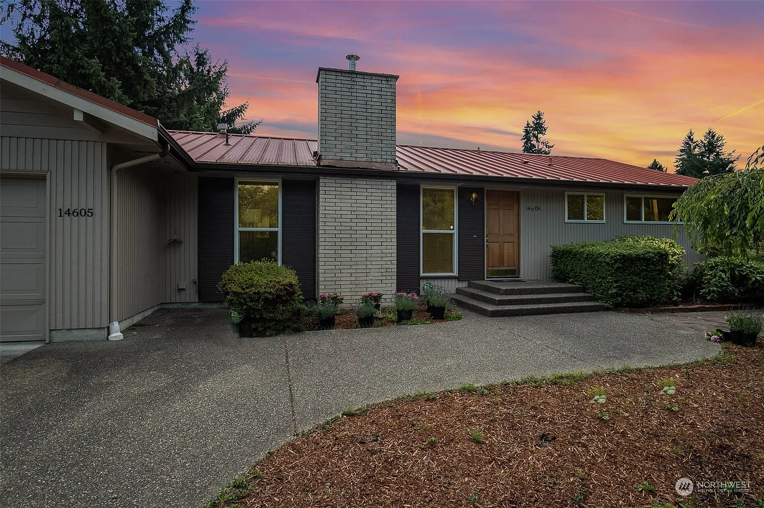 14605 SE 8th Street photo 1