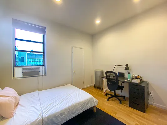 Rented by Compass | media 20