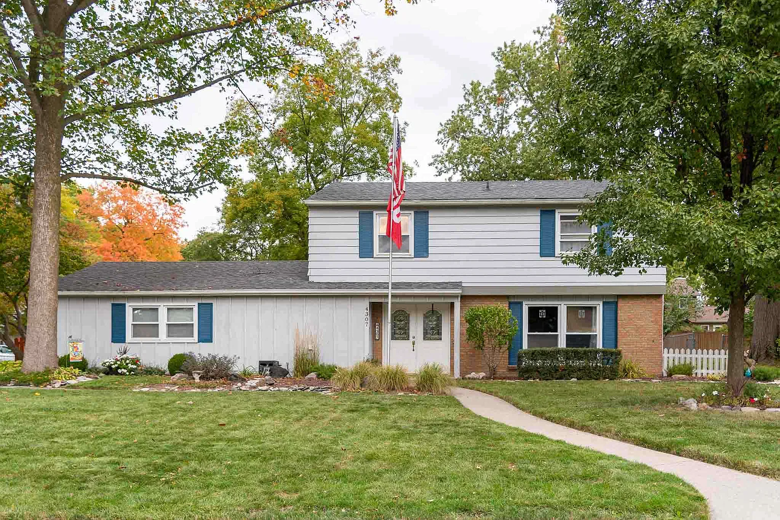 4307 Tamarack Dr photo 1