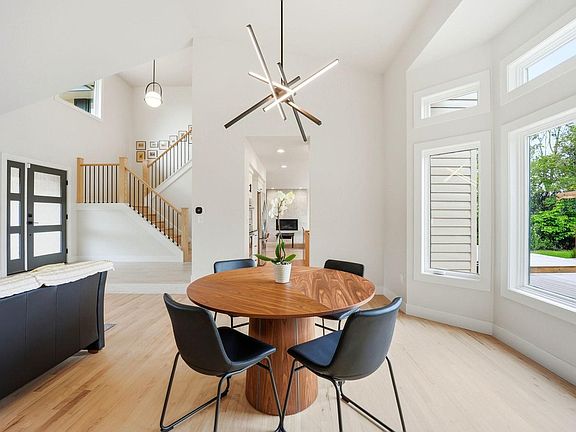 5th image of 2204 Brixton Rd
