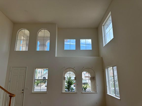 3rd image of 3026 Mount Hoffman Ct