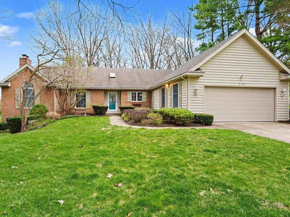 51404 Harrington Dr, Granger, IN 46530