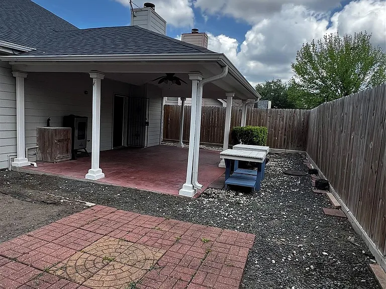 7719 Valera Ln — Photo 17