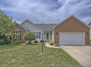 705 Heather Dr, Mahomet, IL