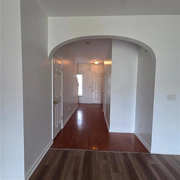 357 Azalea Cir — Photo 2