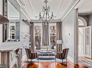 2105 Spruce St, Philadelphia, PA 19103