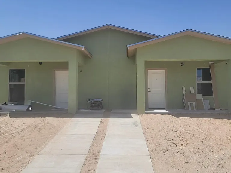 309 Mora Ln #B — Photo 1