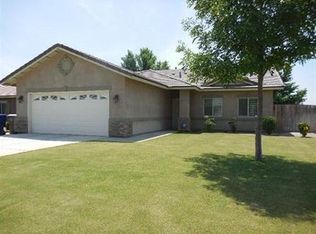 3425 Rio Grande Ln, Bakersfield, CA 93313