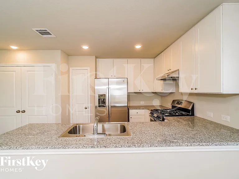 6415 Rye Pond — Photo 7