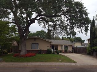 19082 N Lambert Way, Lockeford, CA 95237