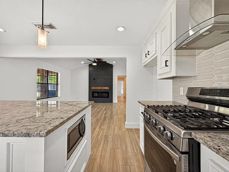11507 Oak Valley Dr — Photo 21