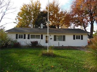 401 Eberhart Dr, Shelbyville, IN 46176