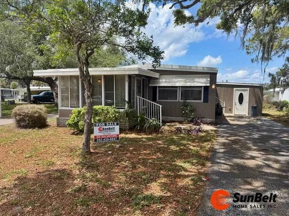 153 W Sterling Way, Leesburg, FL 34788