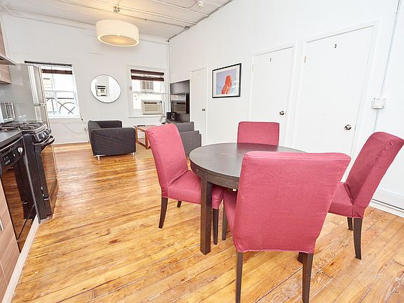 3rd image of 489 Broadway #W5