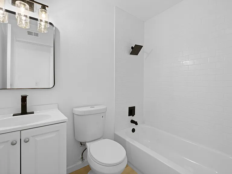 3501 W Avenue K13 — Photo 23