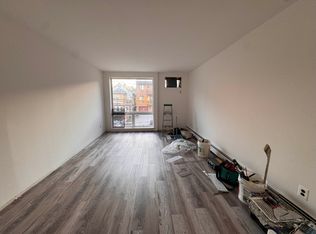 75-30 113th St #2C, Forest Hills, NY 11375