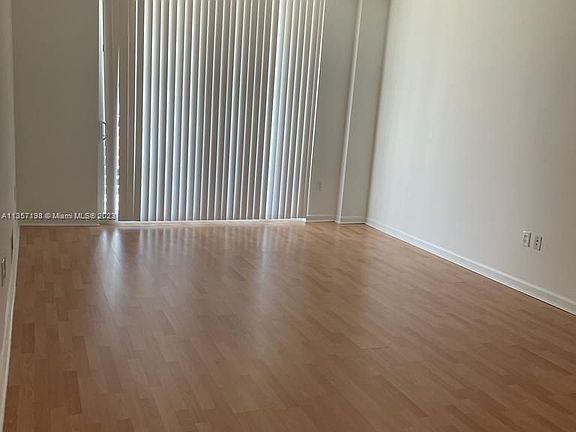 2nd image of 18800 NE 29th Ave APT 207
