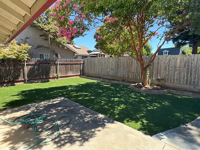 167 Via Mission Dr — Photo 20