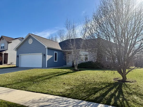 140 North Wild Flower LANE, Elkhorn, WI 53121