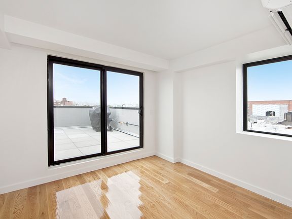 3rd image of 387 Bleecker St Penthouse A