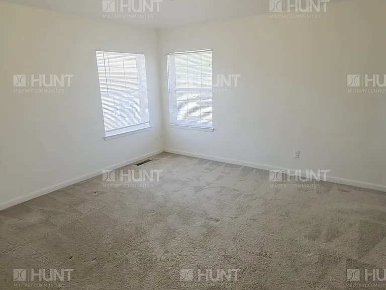 141 Minnesota Cir — Photo 9