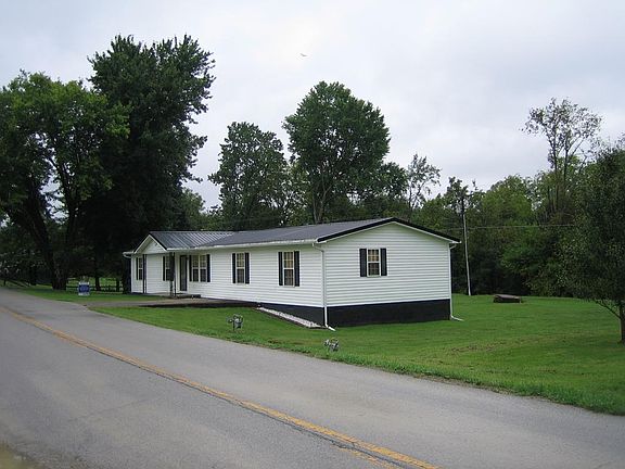 3rd image of 8391 Orangeburg Rd