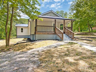 205 Woods Chapel Rd, Harriman, TN, 37748