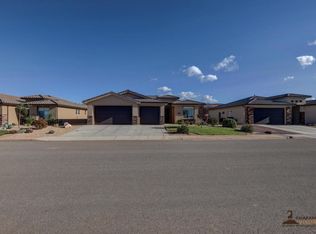 477 E Ruby Pl, Washington, UT 84780