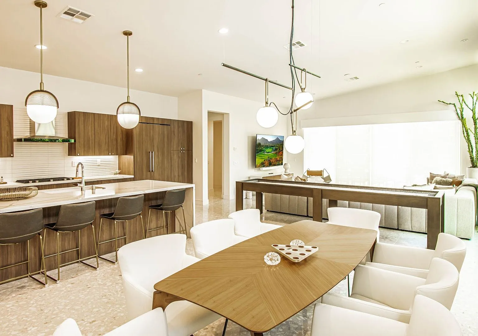 Indian Wells Luxury — Photo 2