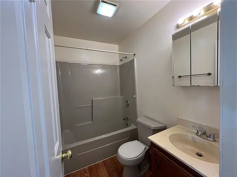 5628 Grace Ave — Photo 33