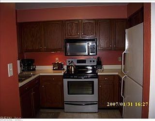 1st image of 258 Bridgewater Dr