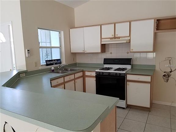 5th image of 3120 Pineda Dr