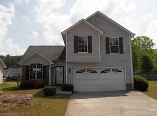 135 W Village Ct, Riverdale, GA 30296