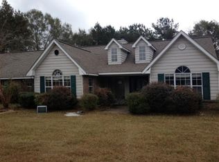166 Horseshoe Cir, Lucedale, MS 39452