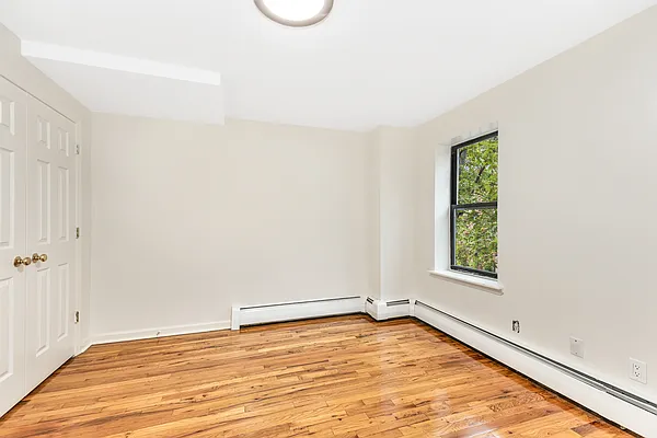 Rented by Brown Harris Stevens | media 18