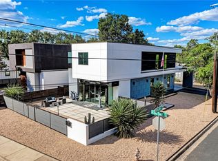 900 W Live Oak St, Austin, TX 78704