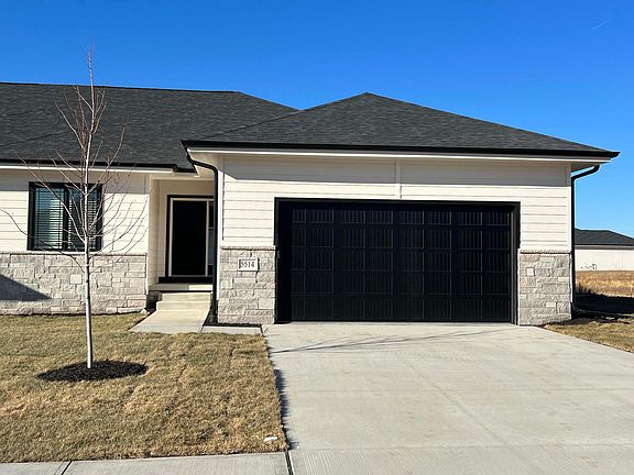 2nd image of 5514 N 209th St
