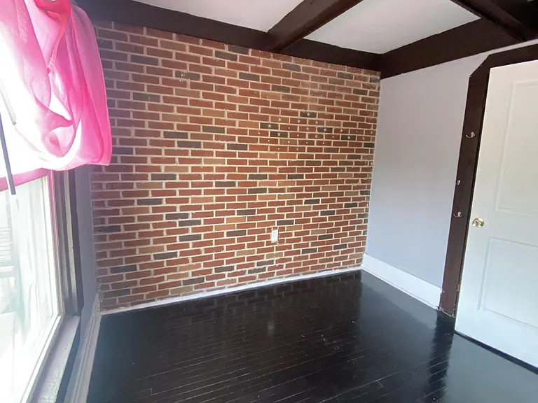 8337 John R St — Photo 18