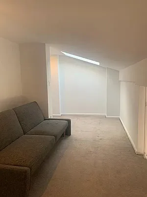 Rented by 18 REALTY | media 8