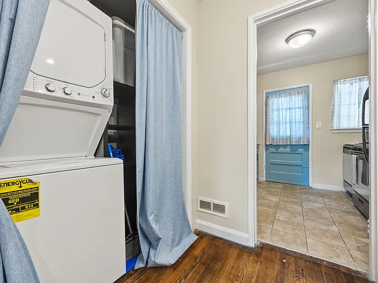 2160 Lenox Rd NE #B — Photo 5