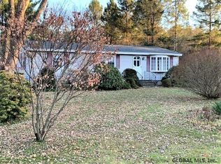 2058 State Route 22, Cambridge, NY 12816
