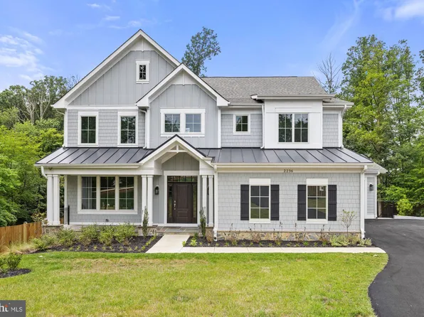 2236 Laurel Ridge Rd, Vienna, VA 22181