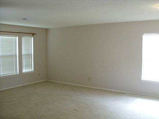 2nd image of 22027 Legend Point Dr