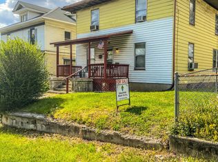 106 E Prospect St, Covington, VA 24426