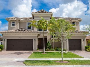10331 Peninsula Pl, Parkland, FL 33076