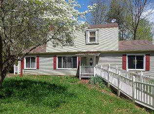 355 Storey Creek Ln, Rocky Mount, VA 24151