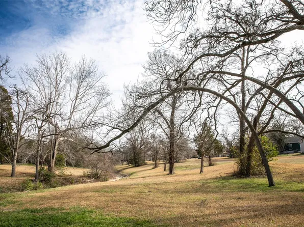 N Chappell Hill St, Brenham, TX 77833