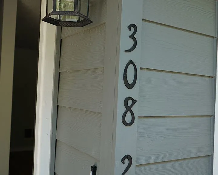 308 SW 1st St — Photo 3