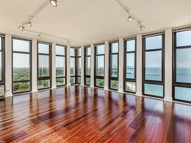 6700 S South Shore Dr #22G — Photo 14