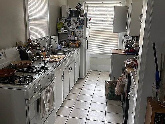 5th image of 2211 Alta Ave